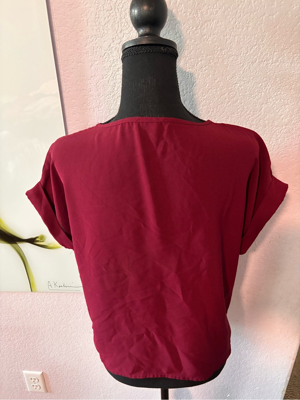 shirt size small - Picture 3 of 4